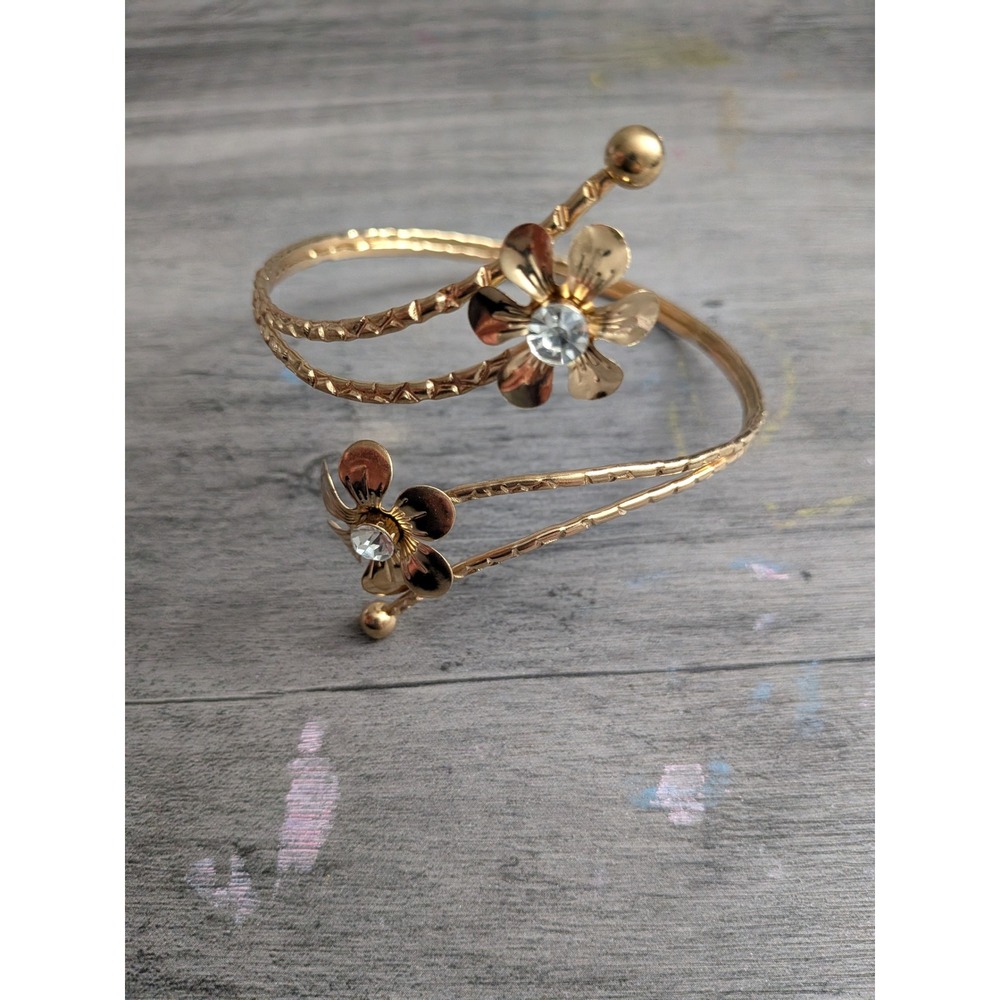 Gold Tone Floral Bypass Bangle Bracelet Rhinestone Flower Textured Wrap Cuff